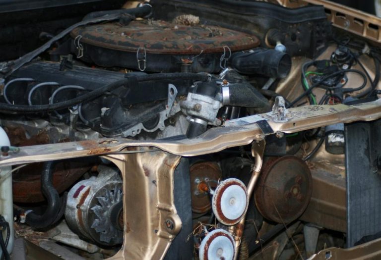 5 Signs of a Damaged Radiator ENGG Blog